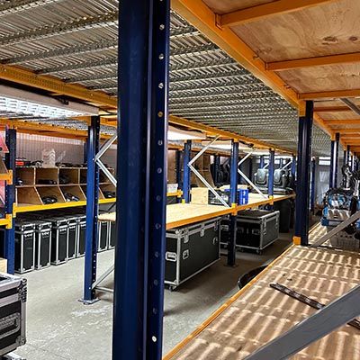 rack multinivel pasillo elevado